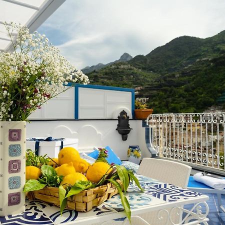 Grecale - Amazing Apartment With Patio And Sea View Maiori Eksteriør billede