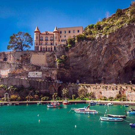 Grecale - Amazing Apartment With Patio And Sea View Maiori Eksteriør billede