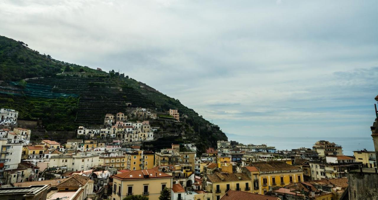 Grecale - Amazing Apartment With Patio And Sea View Maiori Eksteriør billede